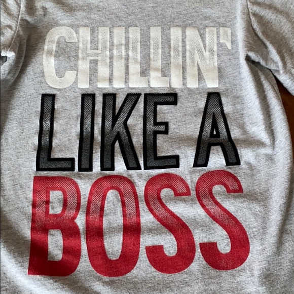 Carter’s long sleeve tee - Picture 2 of 3